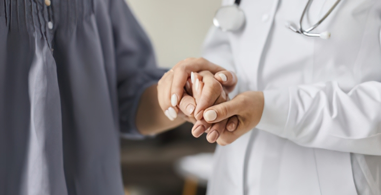 Depressão em doentes com lúpus eritematoso sistémico associada a múltiplos fatores de risco clínicos e sociais